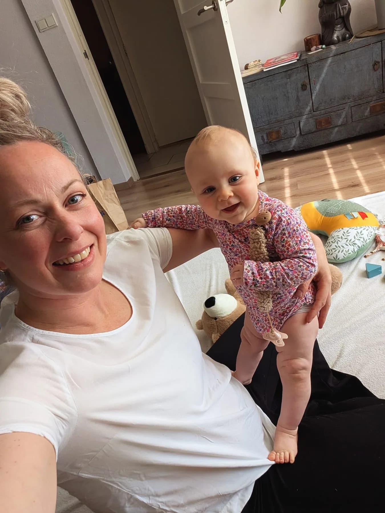 Margot Verhoog met haar dochter, met als doel een sterke moeder te zijn